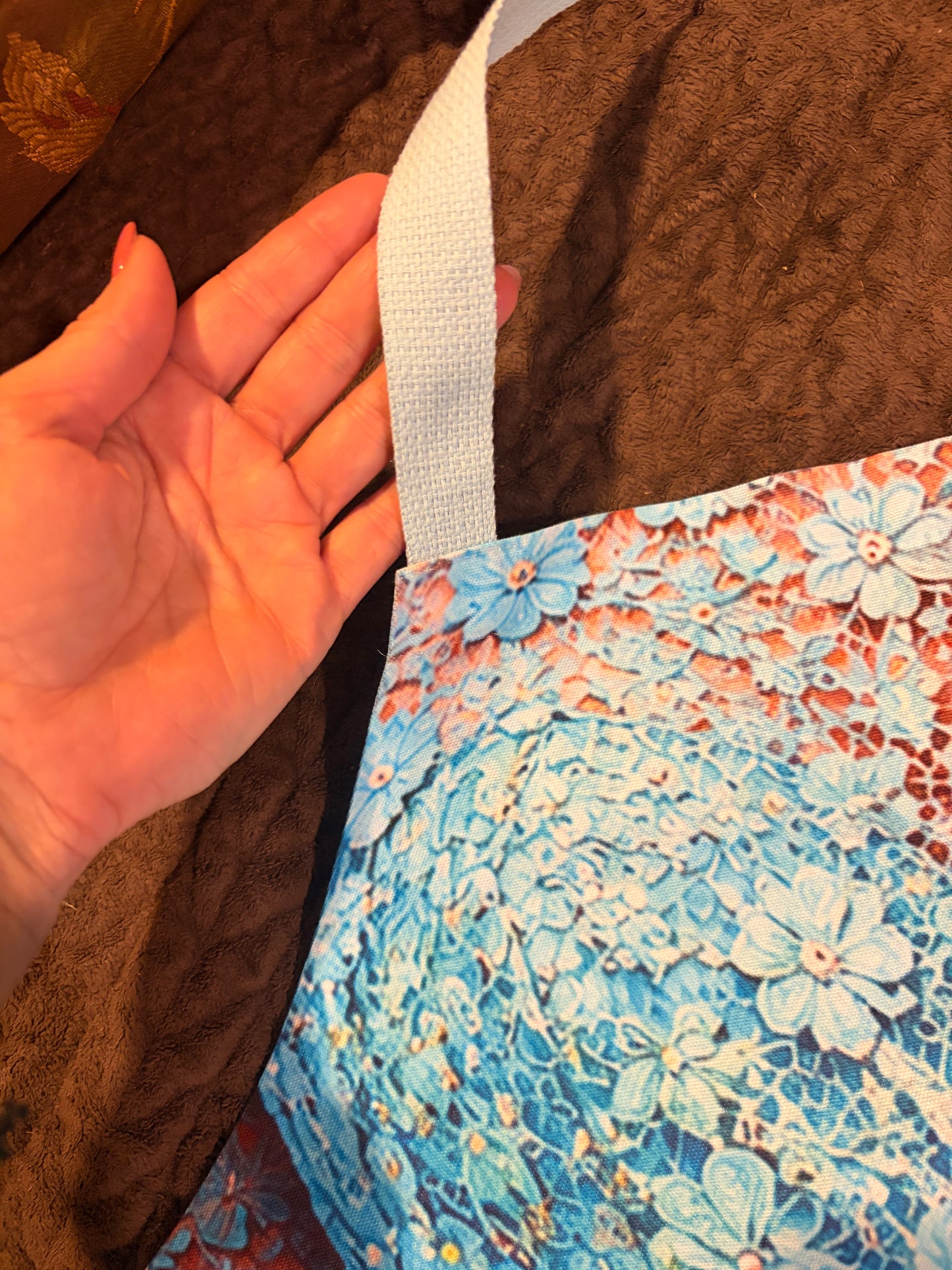 Sisters, Sisters Vintage Glamour Apron Ice Blue Lace