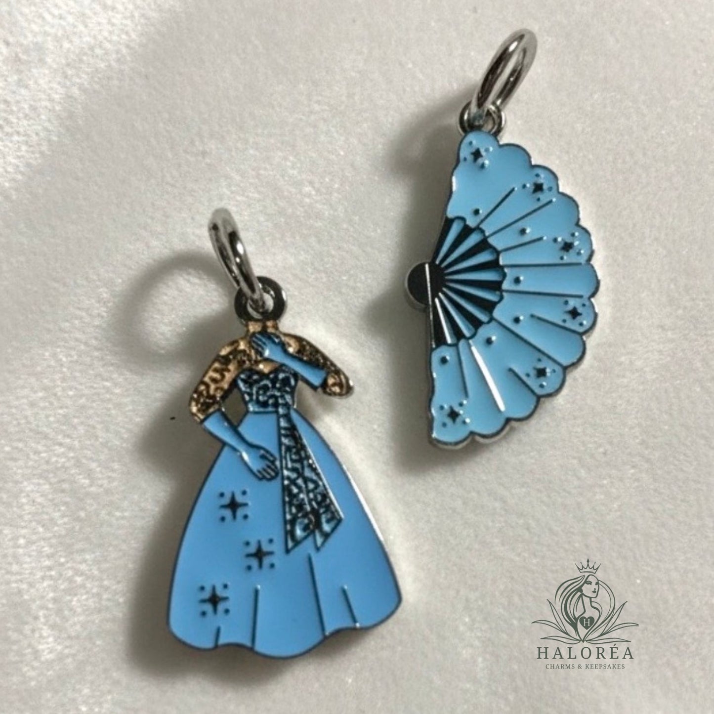 Sisters Blue Feather Fan - Collector's Release No. 02